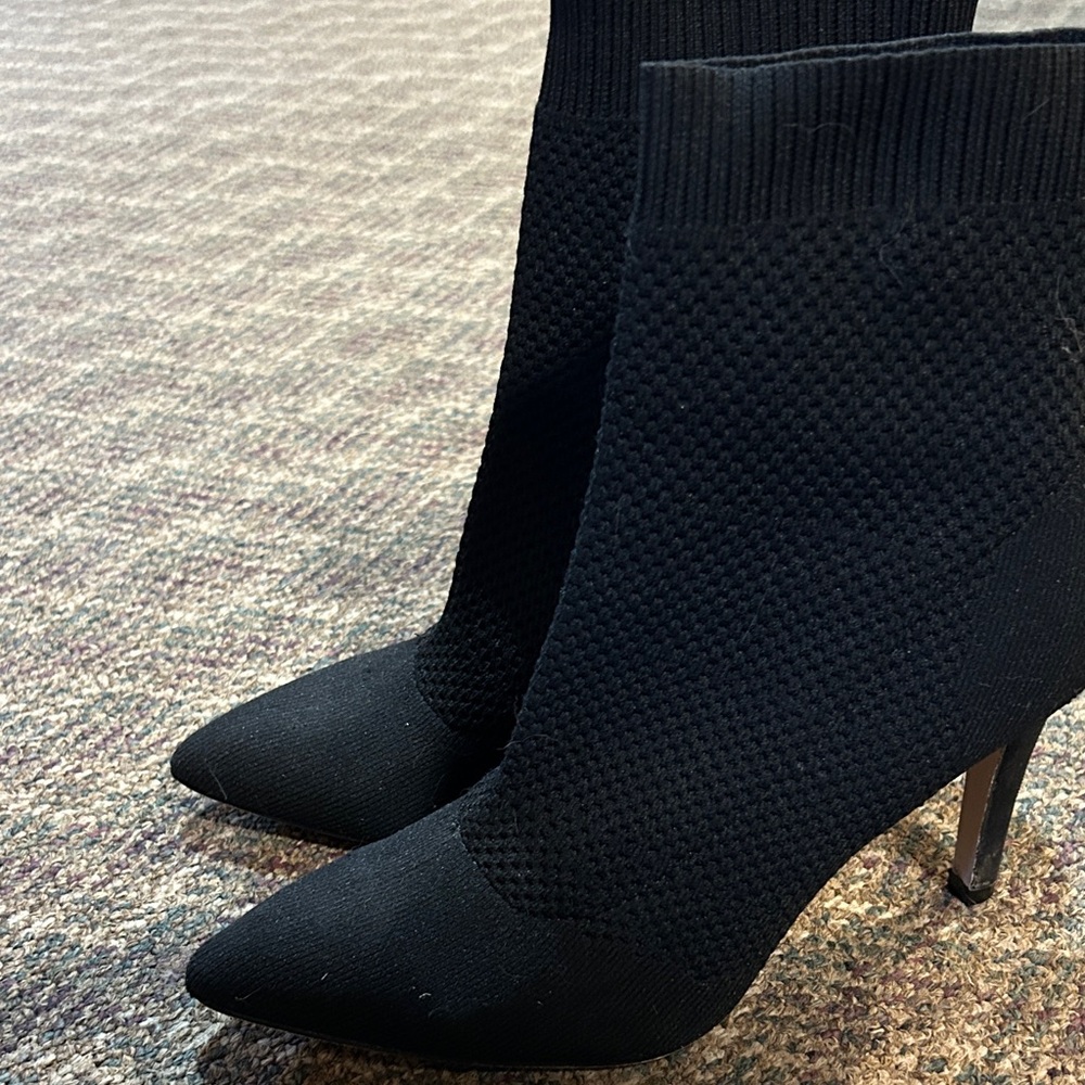 MIA Black Textured Heeled Boots